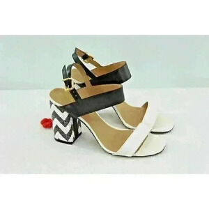 Tabita Women's Black and White Fashion Shoes